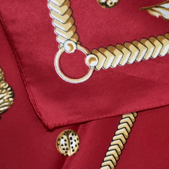 Vintage Butterfly Floral 80’s Scarf / Shawl Art of the Scarf by Tie Rack Italy - Picture 5 of 11